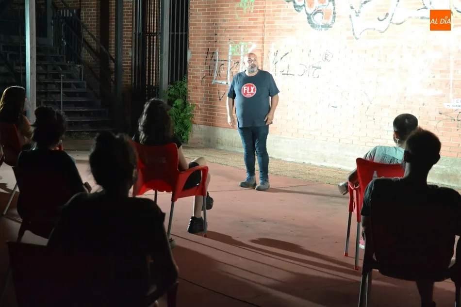 Foto 11 - El IES Fray Diego alberga el divertido estreno de &lsquo;Teatro Escondido&rsquo; de la mano de F&eacute;lix Albo  