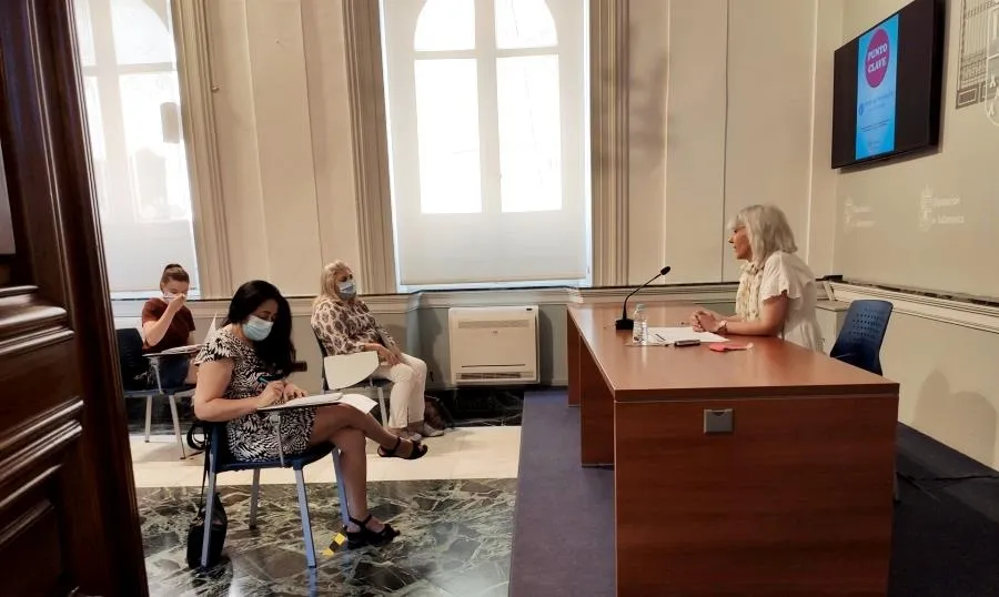 Eva Picado presenta el programa Punto clave 2020 de la Diputación de Salamanca. Foto EP