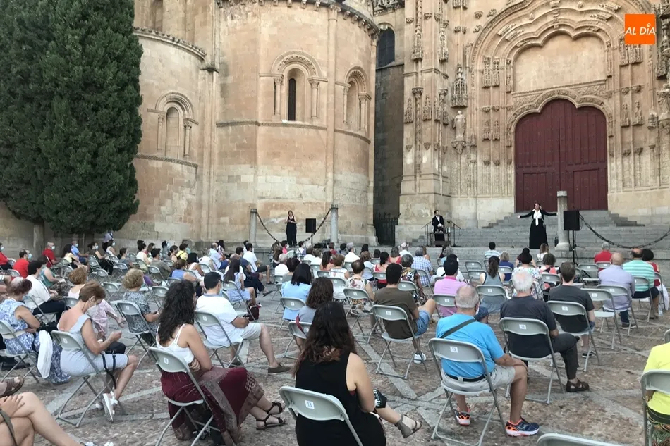 Foto 2 - El Patio Chico acoge el estreno de &lsquo;Salamancabraza&rsquo; con la compa&ntilde;&iacute;a Intrussi&oacute;n Teatro