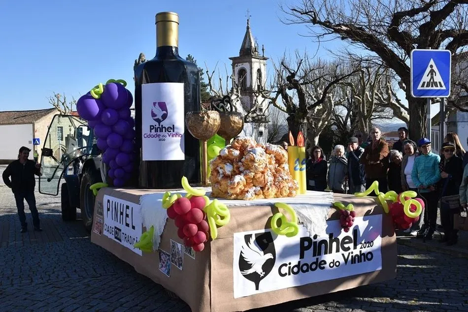 Foto 2 - La Ciudad Portuguesa del Vino 2020-21 lanza un vino conmemorativo de sus 250 a&ntilde;os  