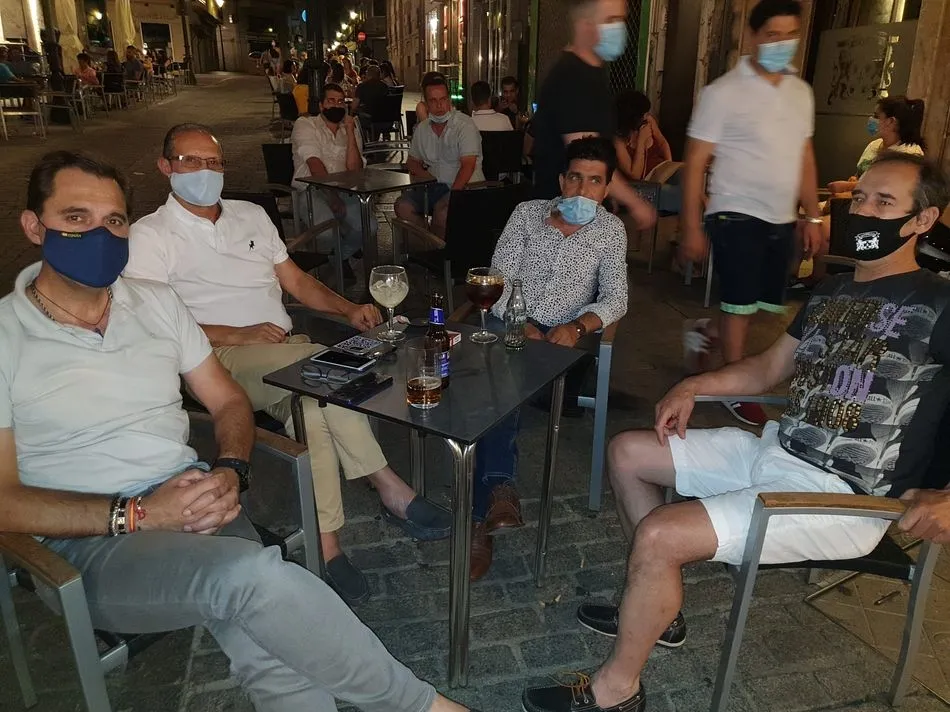 Foto 3 - El ocio nocturno salmantino lucha por evitar posibles contagios de coronavirus