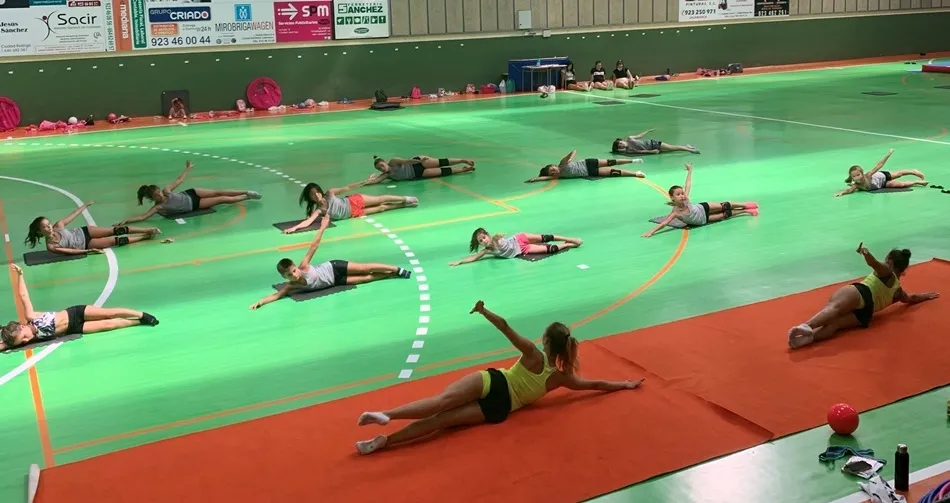Foto 3 - El Campus de Baile de Alicia Cid recibe a las campeonas de Espa&ntilde;a Natalia Mora y Paula Reyes  