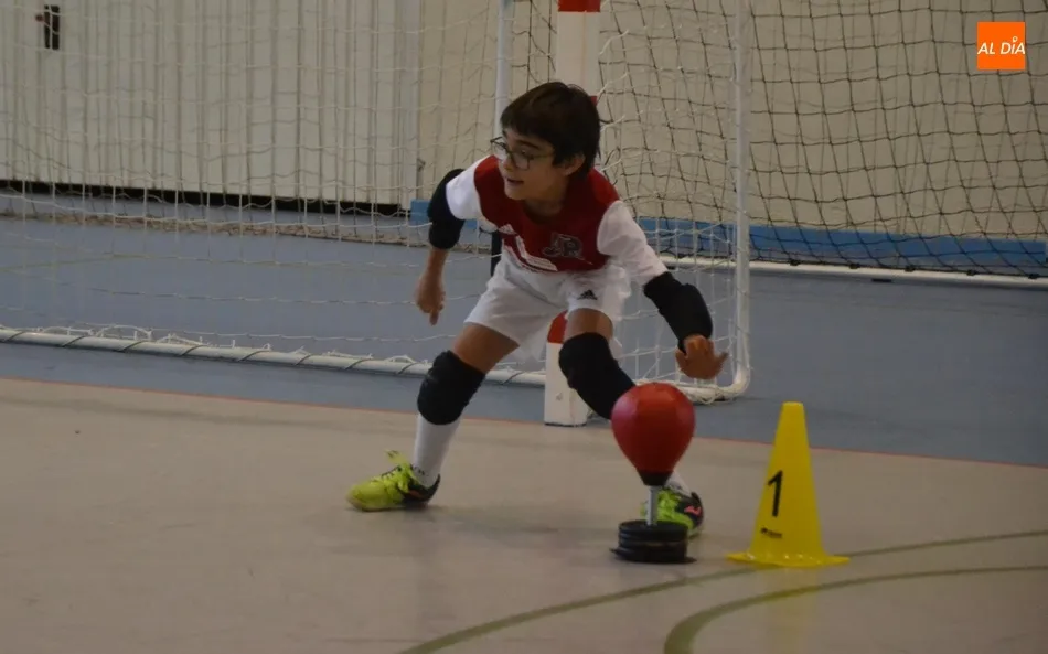 Foto 5 - El novedoso Campus de F&uacute;tbol Sala de Jos&eacute; Ruiz re&uacute;ne a una veintena de ni&ntilde;os y j&oacute;venes  