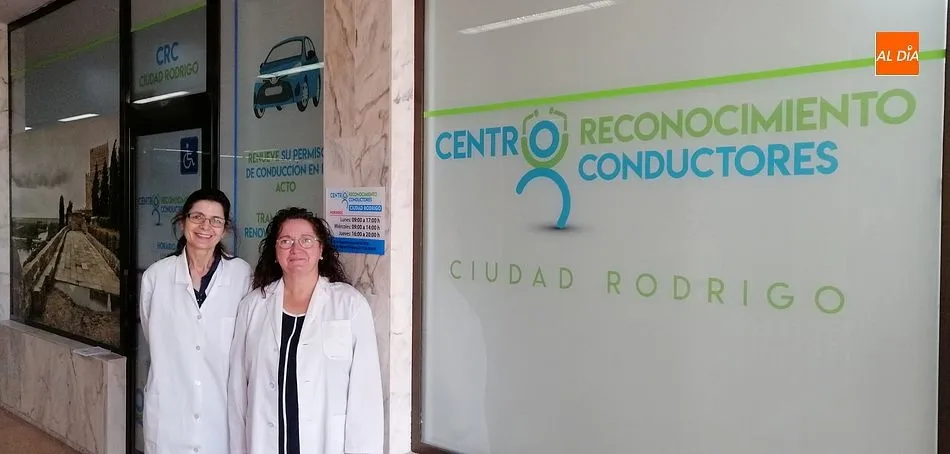 Natividad Rguez. y Francisca Hdz. facultativas gerentes del centro de reconocimiento médico