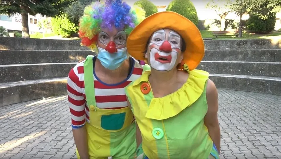 La Hora Feliz en Youtube