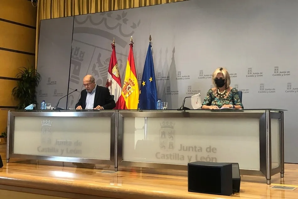 Igea y Casado en la rueda de prensa tras el Consejo de Gobierno. Foto: EP