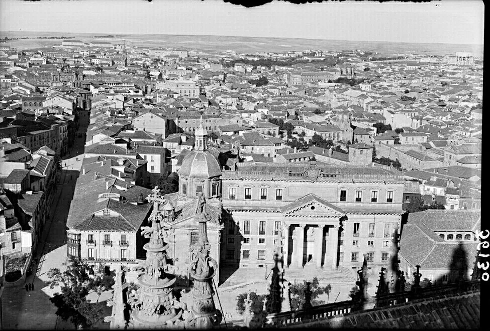 Foto 2 - Salamanca, antigua y monumental desde la c&aacute;mara de Antonio Passaporte