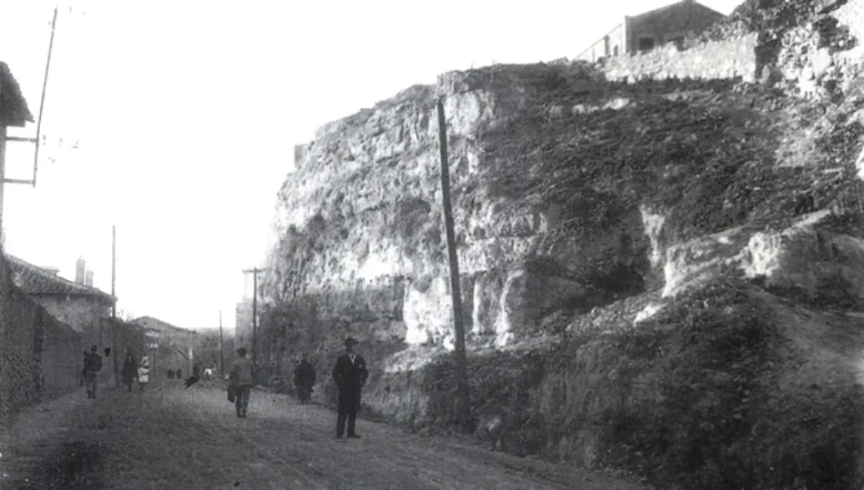La Peña Celestina y su agua milagrosa