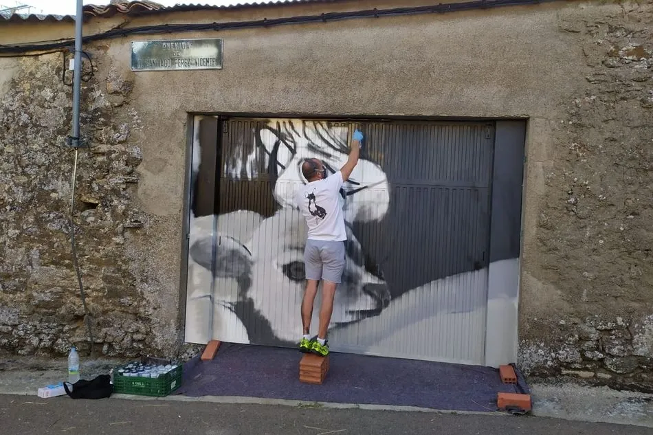Foto 4 - Las calles de Pere&ntilde;a rezuman arte con la cuarta edici&oacute;n de &lsquo;EnPERE&Ntilde;Arte&rsquo;  