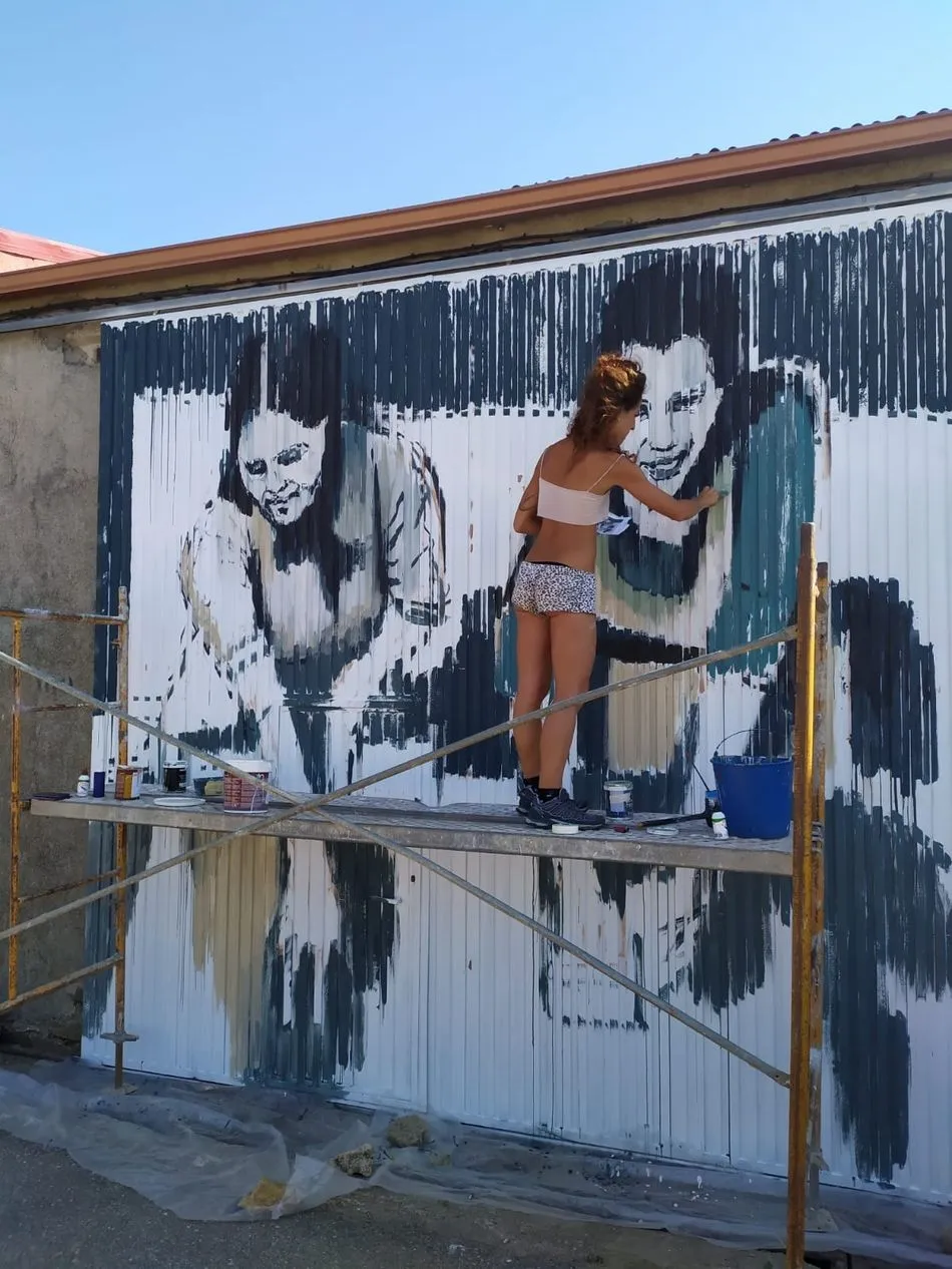 Foto 3 - Las calles de Pere&ntilde;a rezuman arte con la cuarta edici&oacute;n de &lsquo;EnPERE&Ntilde;Arte&rsquo;  