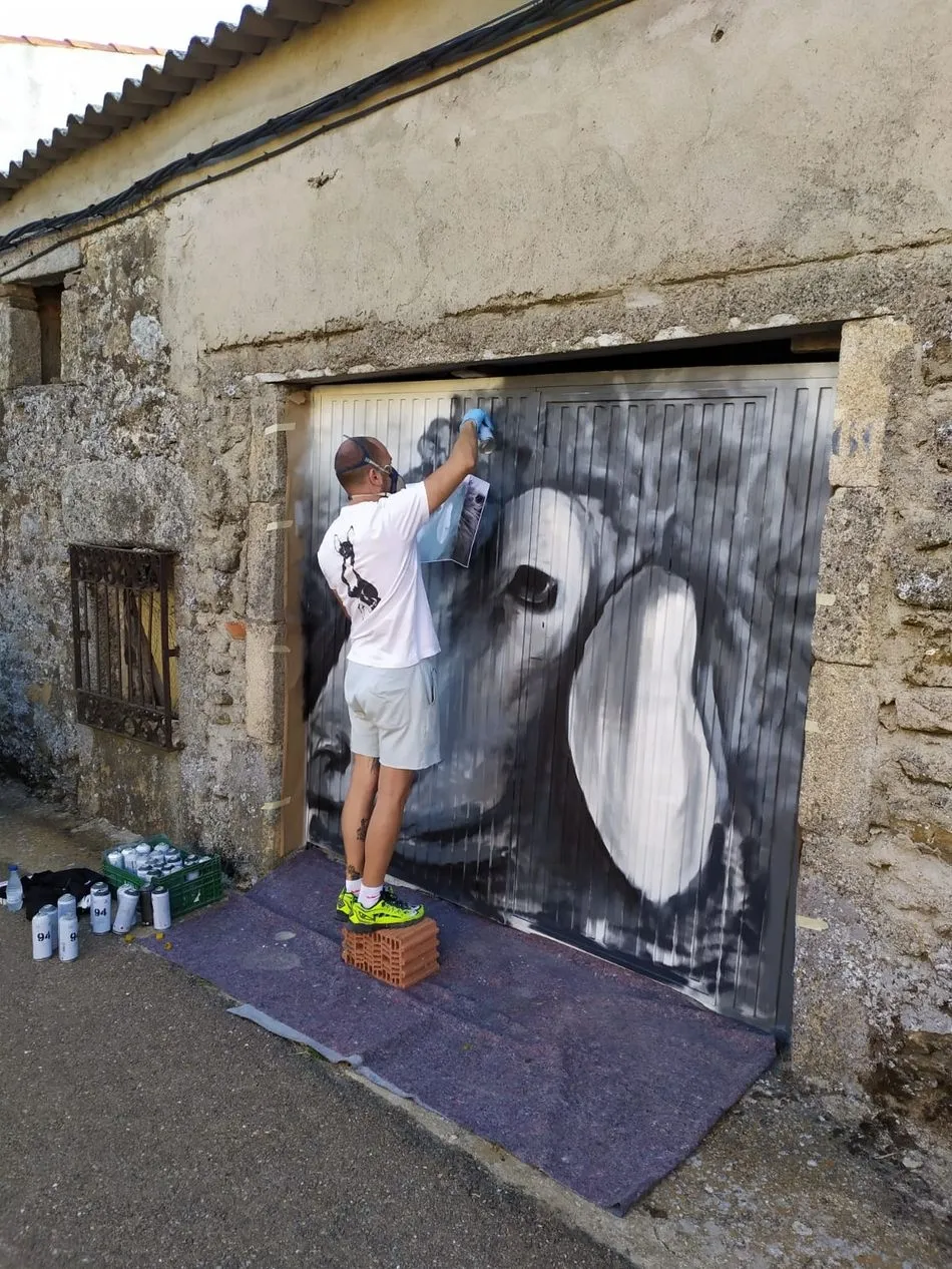 Foto 2 - Las calles de Pere&ntilde;a rezuman arte con la cuarta edici&oacute;n de &lsquo;EnPERE&Ntilde;Arte&rsquo;  