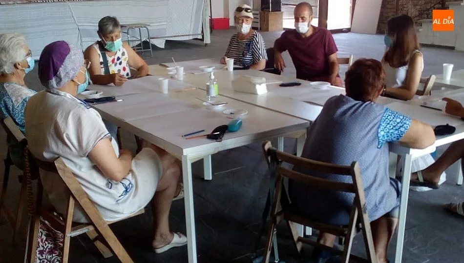 El taller se desarrolló bajo las medidas de seguridad como el distanciamiento social y el uso de mascarilla