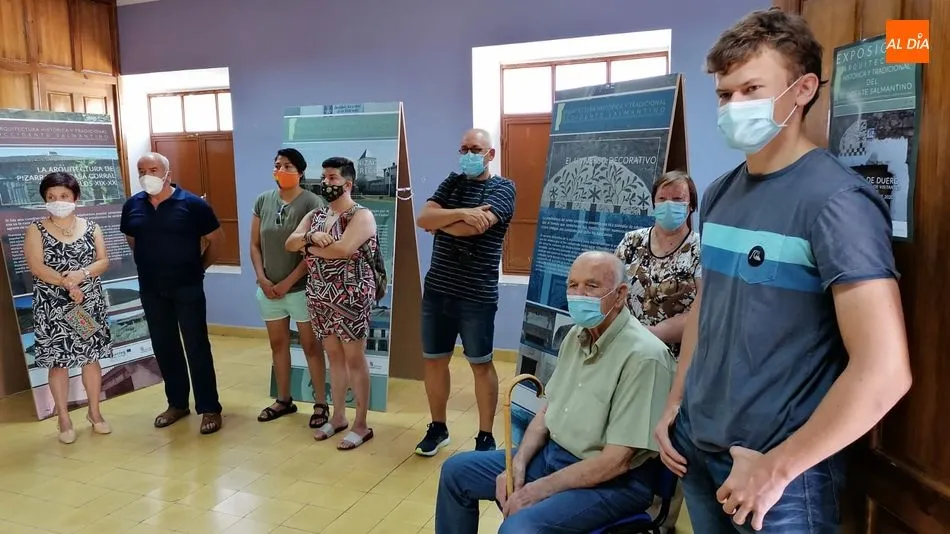 Inauguración de la exposición esta mañana en el Centro de visitantes de Hinojosa