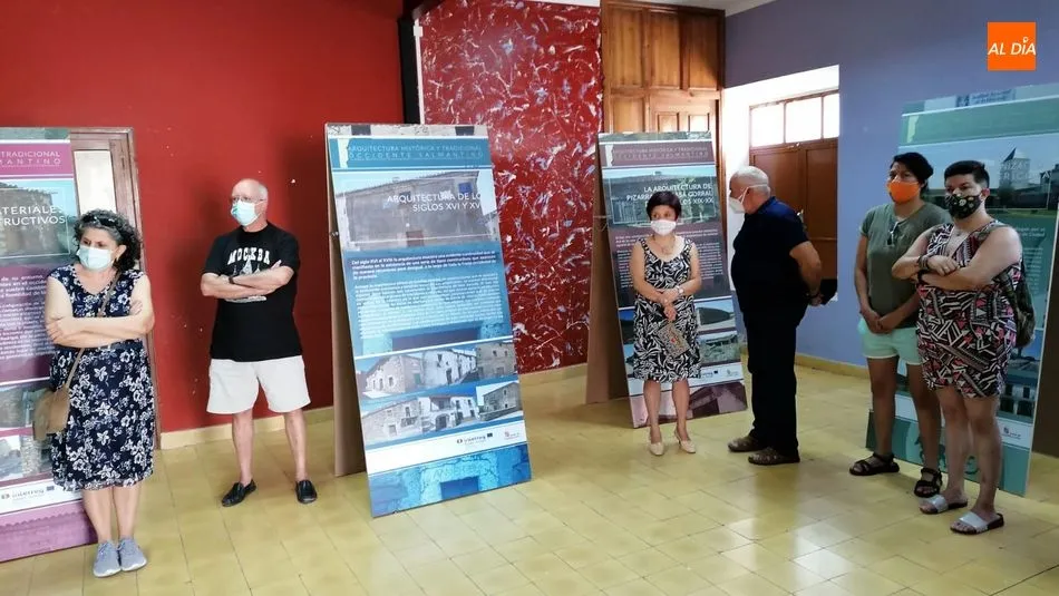 Foto 3 - Hinojosa de Duero acoge la exposici&oacute;n &lsquo;Arquitectura hist&oacute;rica y tradicional del occidente...