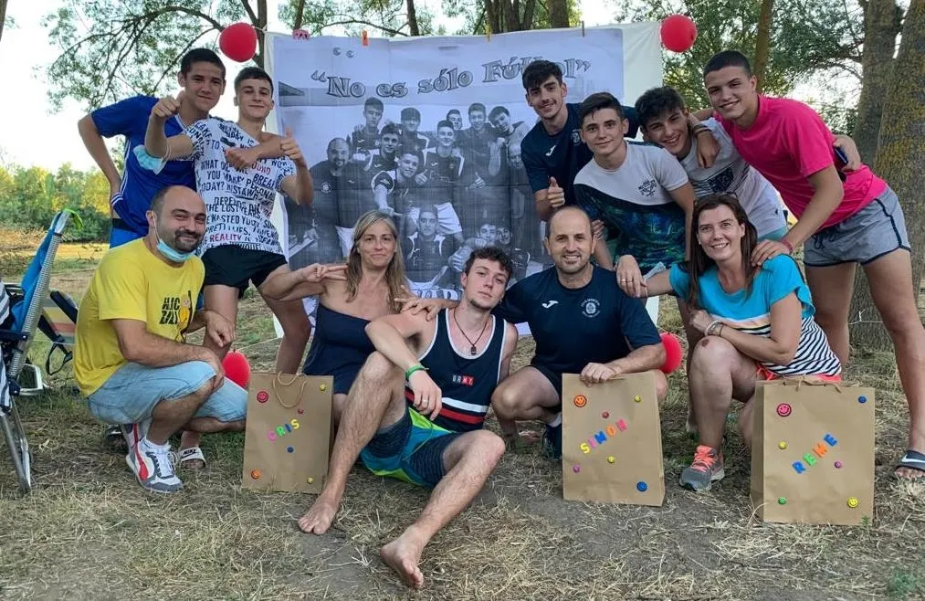 Foto 5 - El III Juvenil se re&uacute;ne para formalizar la despedida de la temporada 19/20  