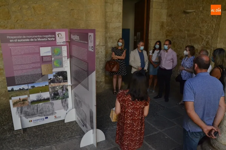 Foto 11 - Expuestos en Los &Aacute;guila los resultados de la investigaci&oacute;n en &lsquo;La Casa del Moro&rsquo; de Casillas...