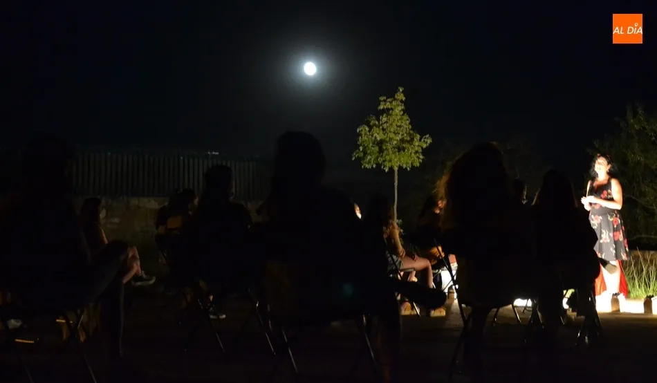 Foto 2 - Eugenia Manzanera pone el broche bajo las estrellas al &lsquo;Teatro Escondido&rsquo; en la Pe&ntilde;a del...