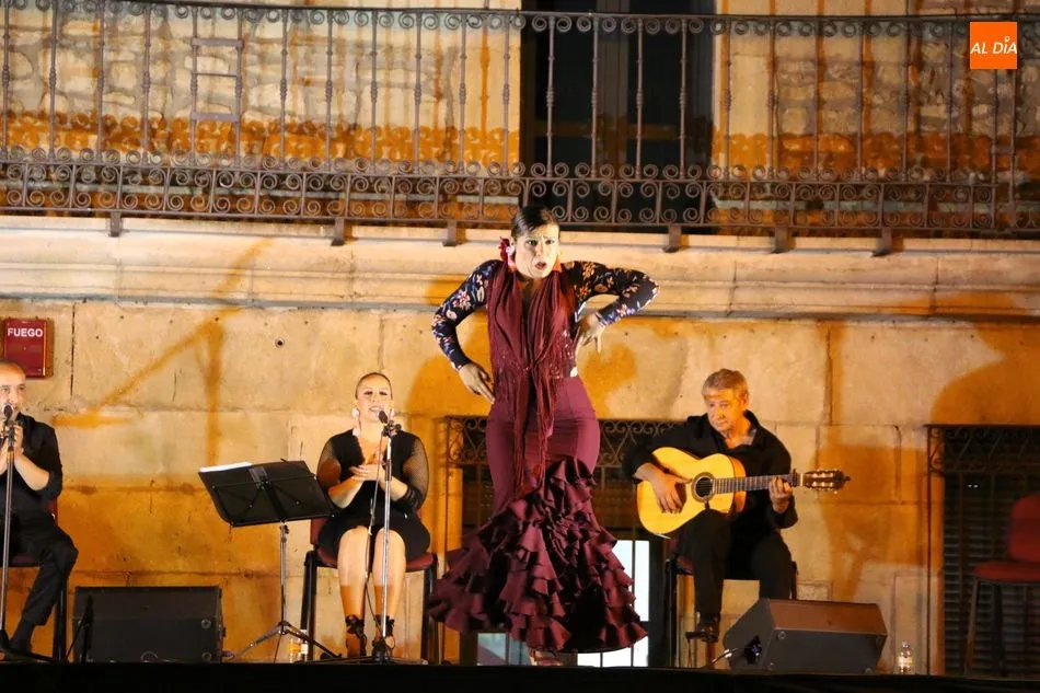 Foto 9 - &lsquo;Charros y gitanos&rsquo; deja en Vitigudino otra forma de interpretar y sentir la m&uacute;sica...