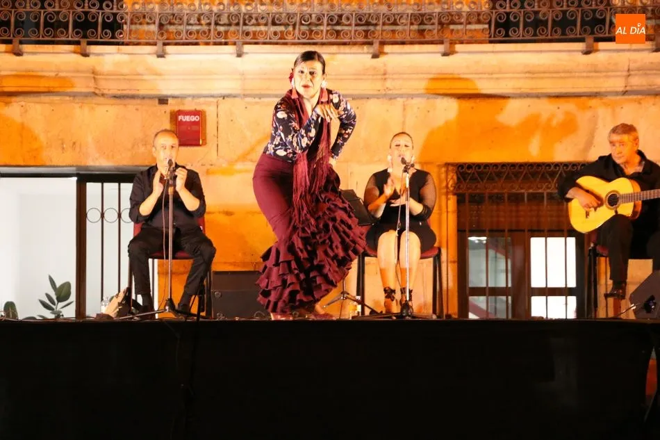 Foto 7 - &lsquo;Charros y gitanos&rsquo; deja en Vitigudino otra forma de interpretar y sentir la m&uacute;sica...