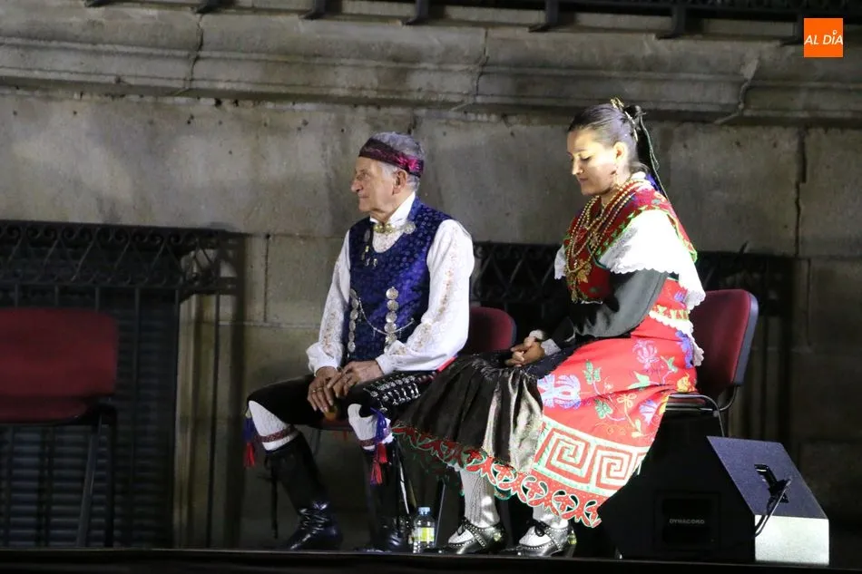 ‘Charros y gitanos’ deja en Vitigudino otra forma de interpretar y sentir la música...