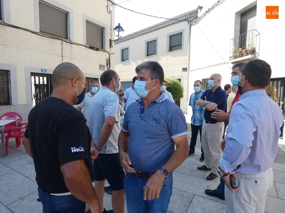 Foto 5 - La Junta y la Diputaci&oacute;n se preocupan por la contenci&oacute;n de la plaga de topillo campesino en...