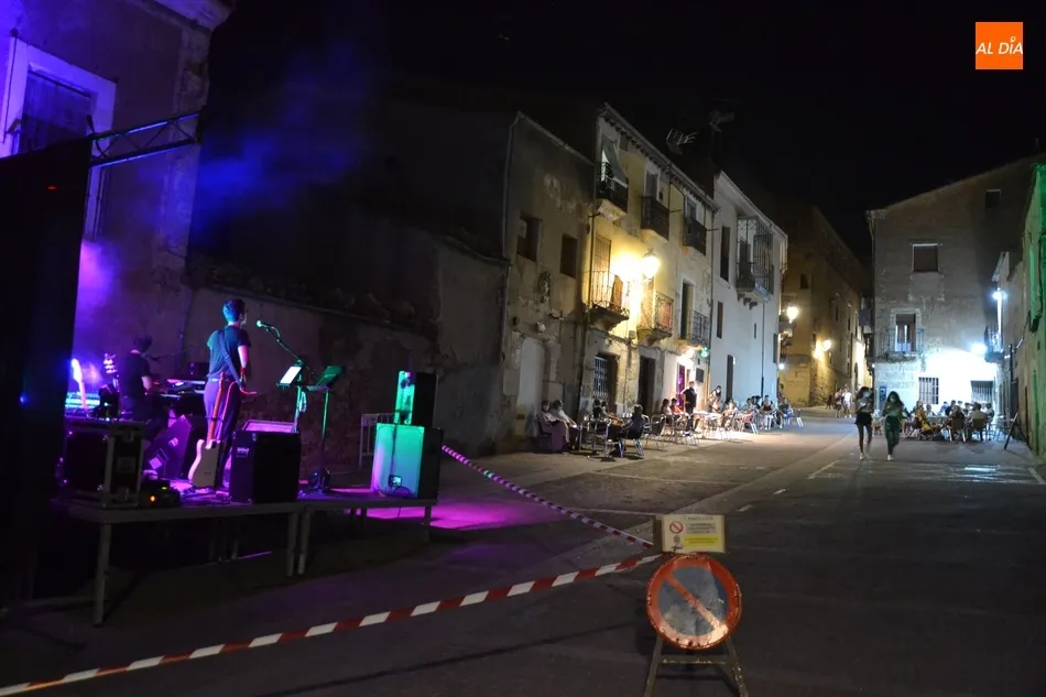 Foto 10 - Luz de Estrella remata en la Colada el primer bloque nocturno del ciclo de amenizaci&oacute;n  