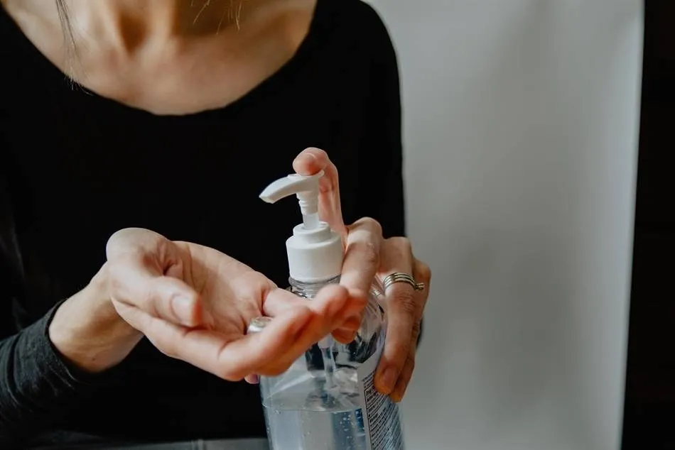 Foto 2 - Prevenci&oacute;n Covid-19: &iquest;c&oacute;mo desinfectarse correctamente las manos con el gel?&nbsp;