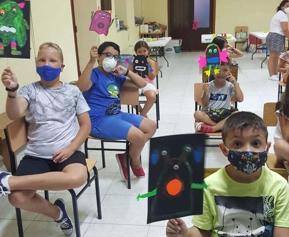 Foto 3 - Un tren de colores para los m&aacute;s peque&ntilde;os de Saelices El&nbsp;Chico  