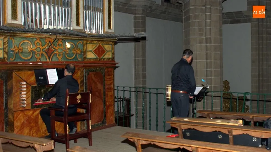 Foto 4 - Fusi&oacute;n de m&uacute;sica culta y popular en el Concierto de &oacute;rgano hist&oacute;rico, gaita y tamboril en...