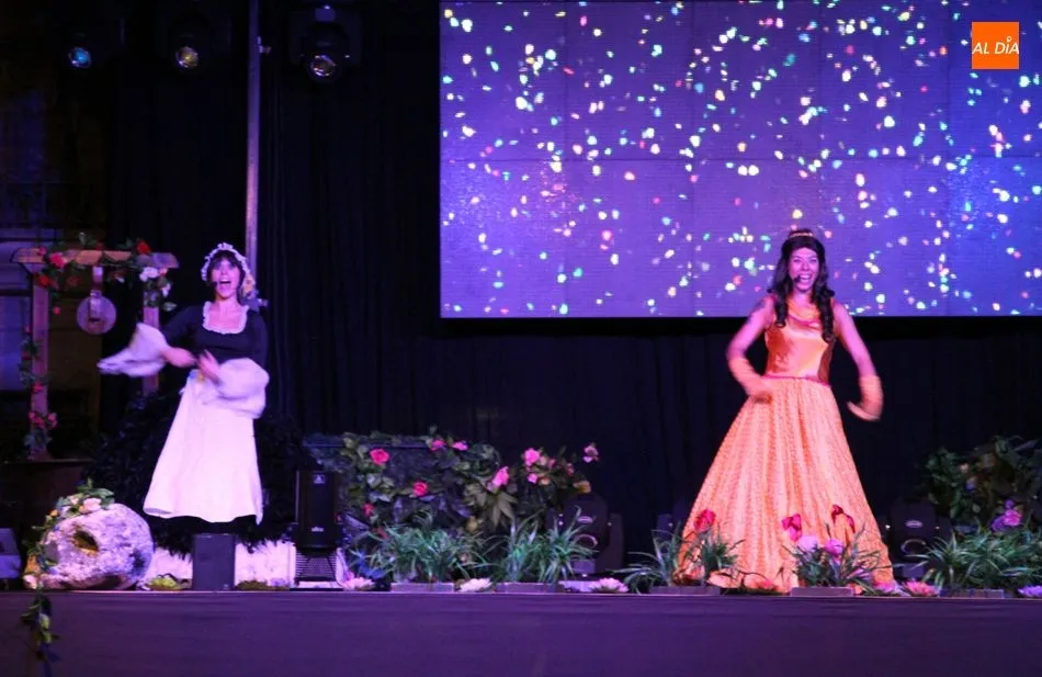 Foto 7 - Peque&ntilde;os y mayores viven con emoci&oacute;n el espect&aacute;culo &lsquo;Princesas, el musical de los cuentos&rsquo;  