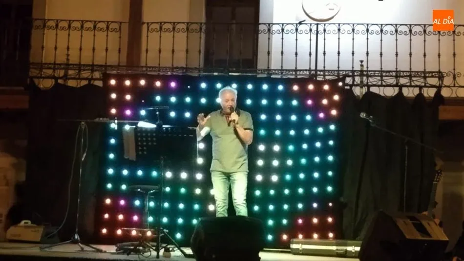 Foto 4 - Gran velada musical y de humor en la noche del s&aacute;bado en Ba&ntilde;ob&aacute;rez