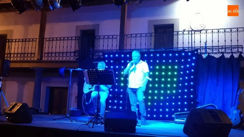 Foto 7 - Gran velada musical y de humor en la noche del s&aacute;bado en Ba&ntilde;ob&aacute;rez
