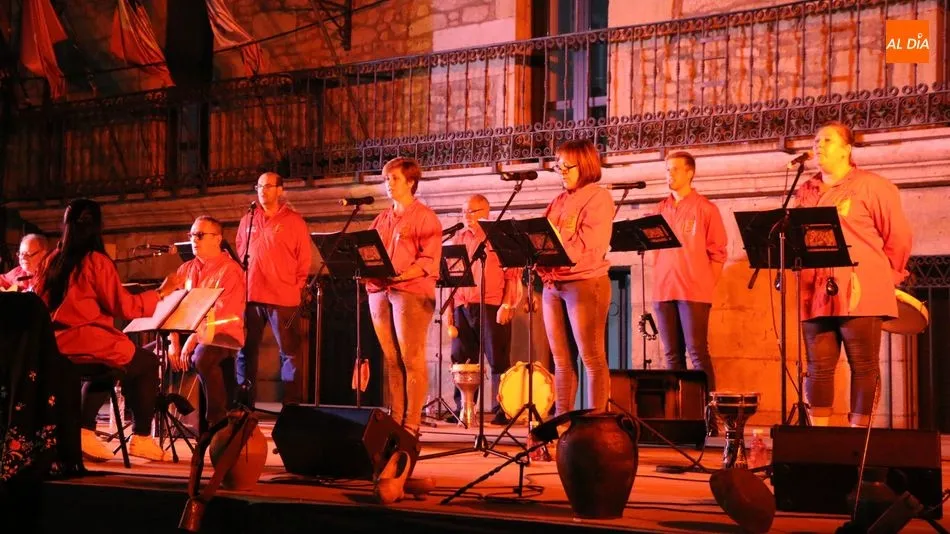 La Asociación cultural Mora y Majuelo cantó la poesía de Lorca en Vitigudino