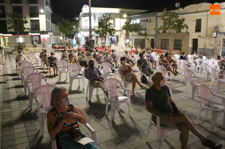 Foto 2 - La poes&iacute;a de Lorca, en el Verano Cultural de Vitigudino