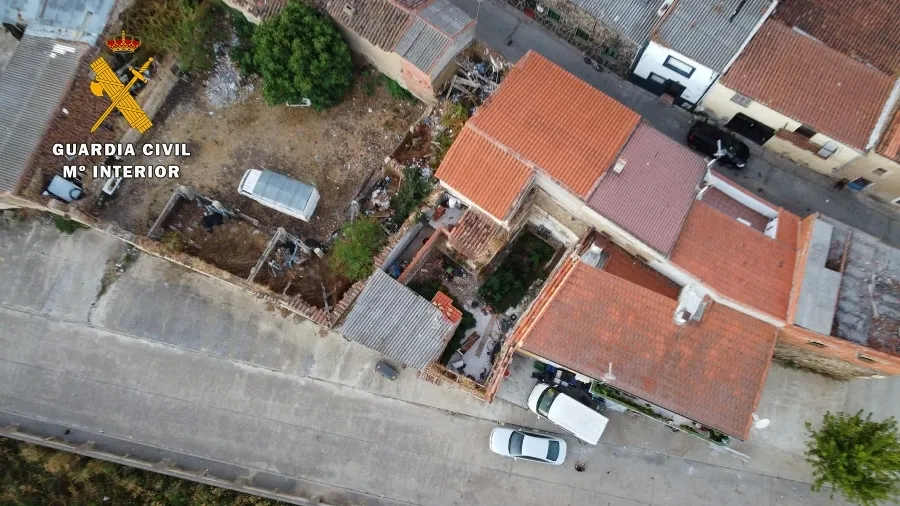 Foto 5 - Dos detenidos y 234 plantas de marihuana intervenidas en la redada de Ciudad Rodrigo