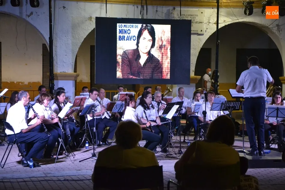 Foto 11 - La Banda de M&uacute;sica clausura con varias novedades propias el ciclo de amenizaci&oacute;n de terrazas  