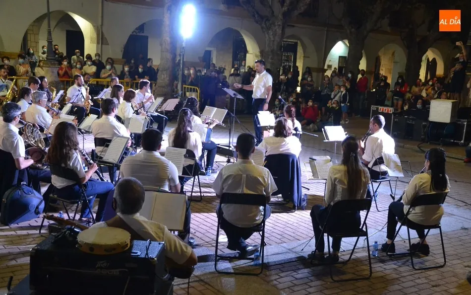 Foto 6 - La Banda de M&uacute;sica clausura con varias novedades propias el ciclo de amenizaci&oacute;n de terrazas  