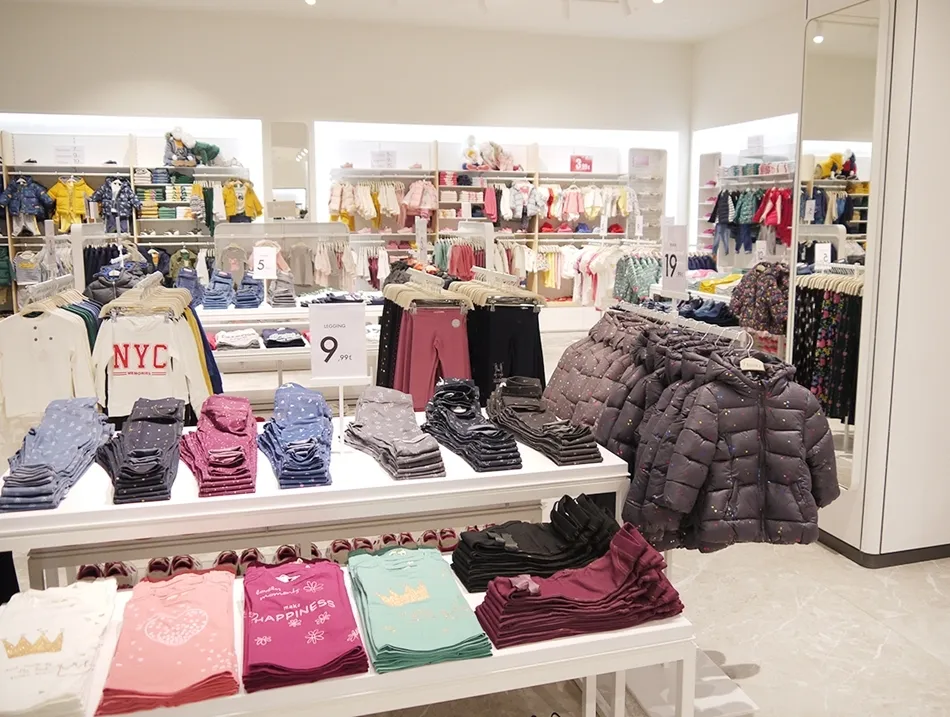 Foto 4 - Sfera abre tienda en el Centro Comercial El Tormes&nbsp;    &nbsp;  
