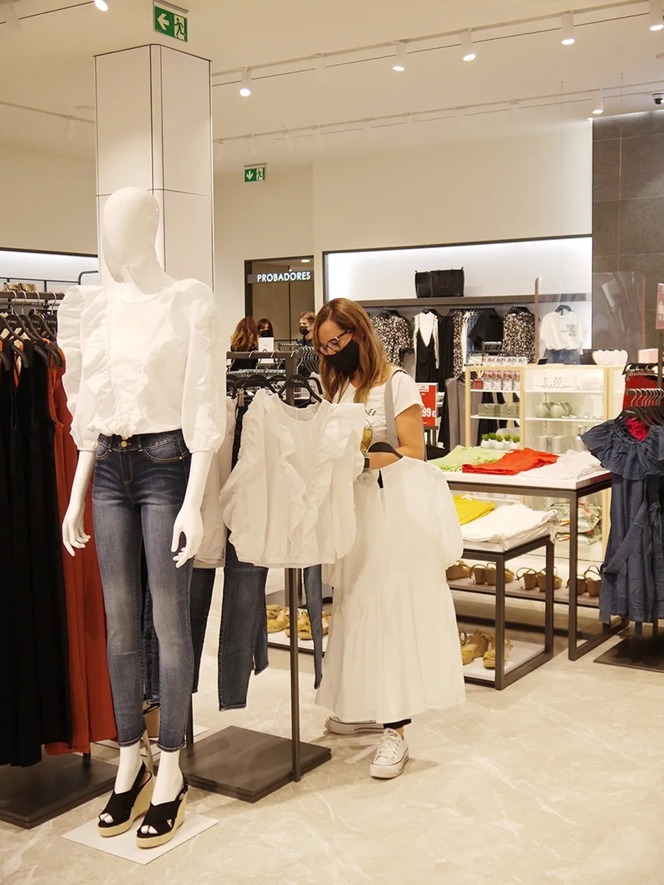 Foto 3 - Sfera abre tienda en el Centro Comercial El Tormes&nbsp;    &nbsp;  