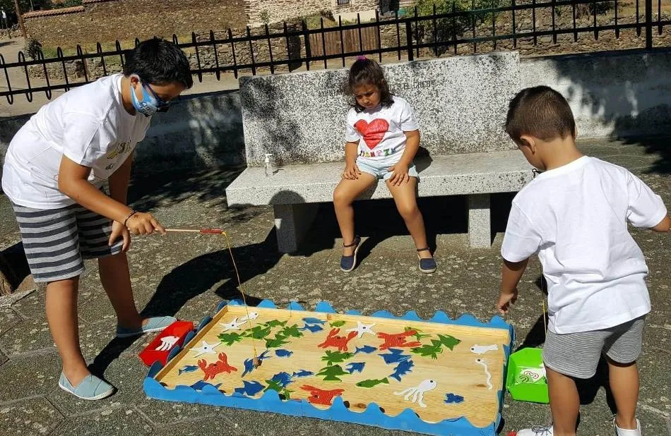Foto 8 - &lsquo;El Tren de Colores&rsquo; de Saelices el Chico llega a su destino con la actuaci&oacute;n de Cristian...