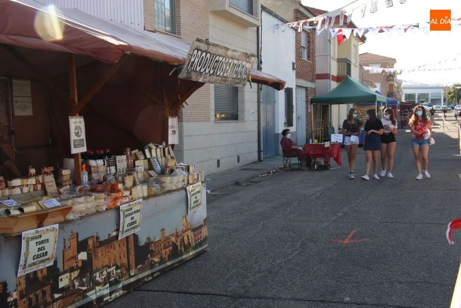 Foto 6 - Arranca en Vitigudino la Feria Medieval con todas las medidas de seguridad  