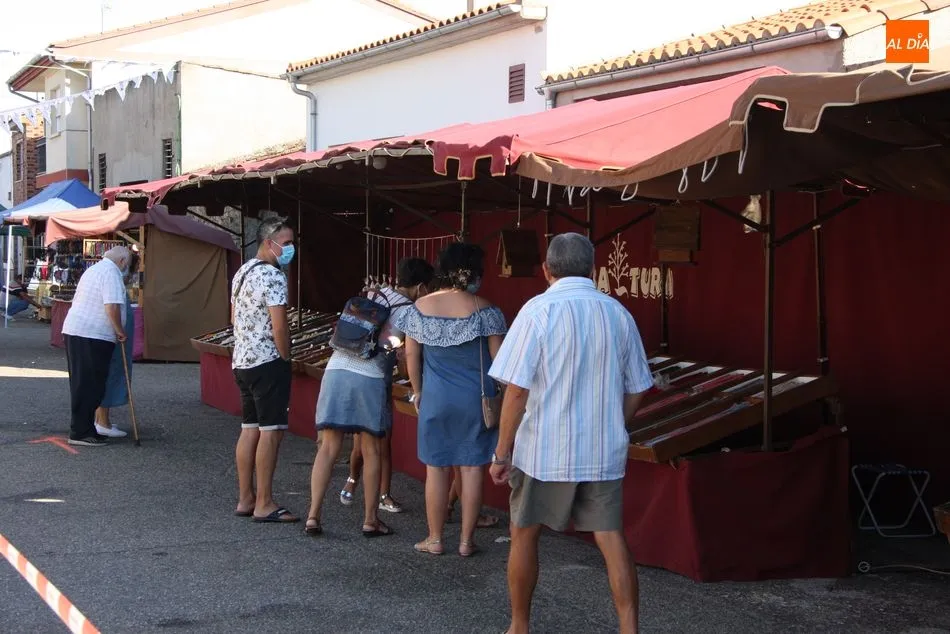 Foto 5 - Arranca en Vitigudino la Feria Medieval con todas las medidas de seguridad  