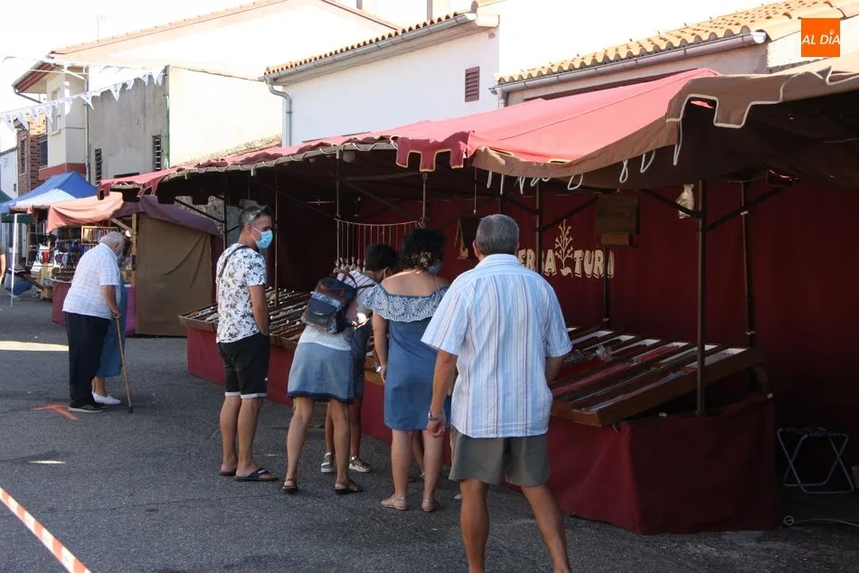 Foto 4 - Arranca en Vitigudino la Feria Medieval con todas las medidas de seguridad  