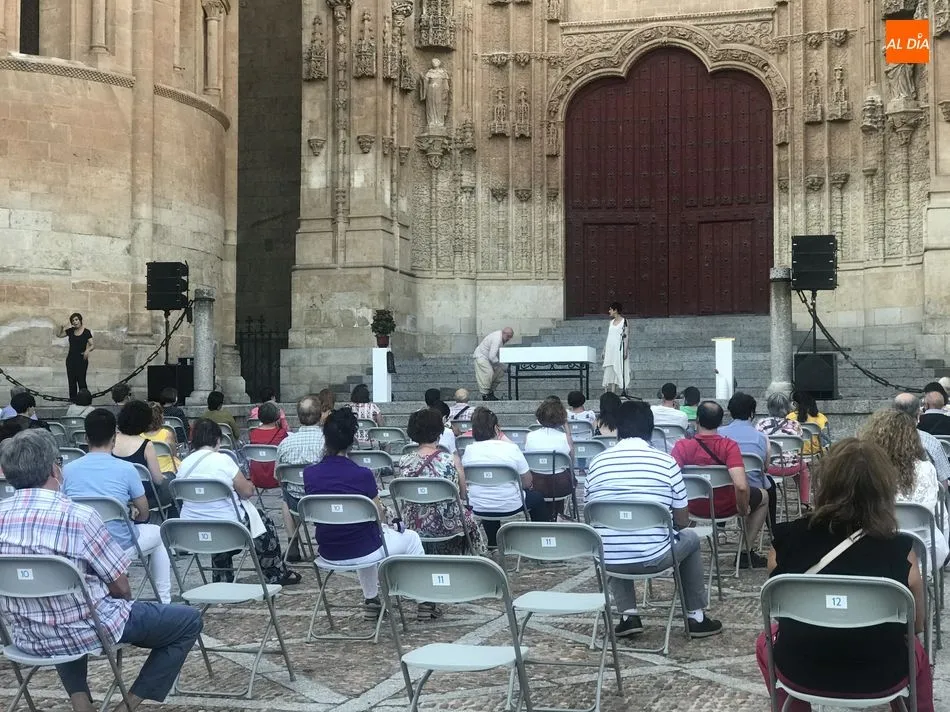 Foto 4 - El Patio Chico, escenario del espect&aacute;culo familiar &lsquo;Como el perro y el gato&rsquo;&nbsp;