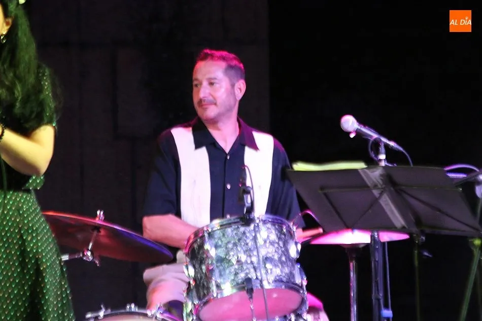 Foto 8 - 'Lul&uacute; & The Rockets' pone ritmo a la noche de &lsquo;Un verano diferente en Aldead&aacute;vila&rsquo;  
