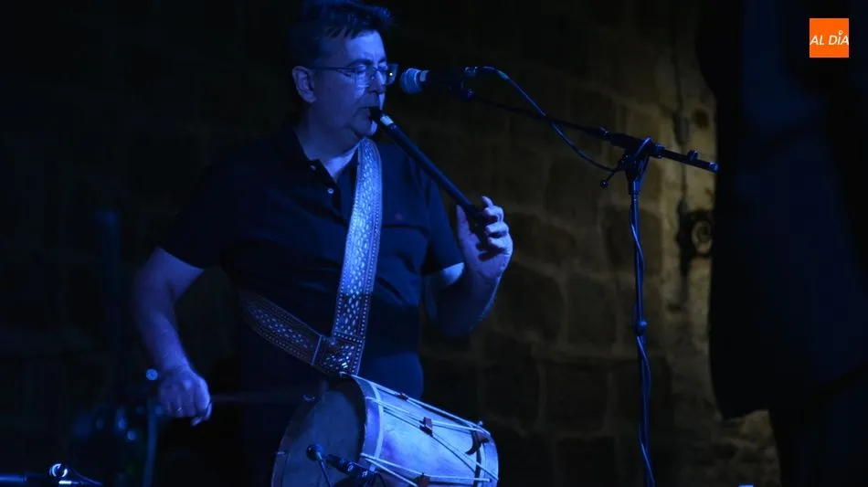 Foto 2 - Baleo estrena su canci&oacute;n &lsquo;Abadengo&rsquo; en el concierto de San Felices de los Gallegos