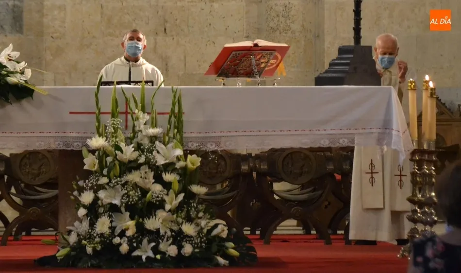 Foto 2 - Pr&aacute;cticamente lleno en la Catedral para celebrar la festividad de su patrona  