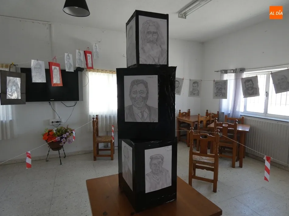 Foto 11 - Inauguran la exposici&oacute;n &lsquo;ConfiTRAZOS&rsquo;, Memoria de un confinamiento en Cantalpino  