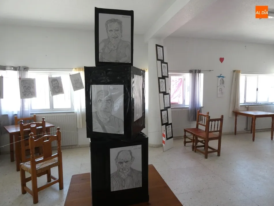 Foto 9 - Inauguran la exposici&oacute;n &lsquo;ConfiTRAZOS&rsquo;, Memoria de un confinamiento en Cantalpino  