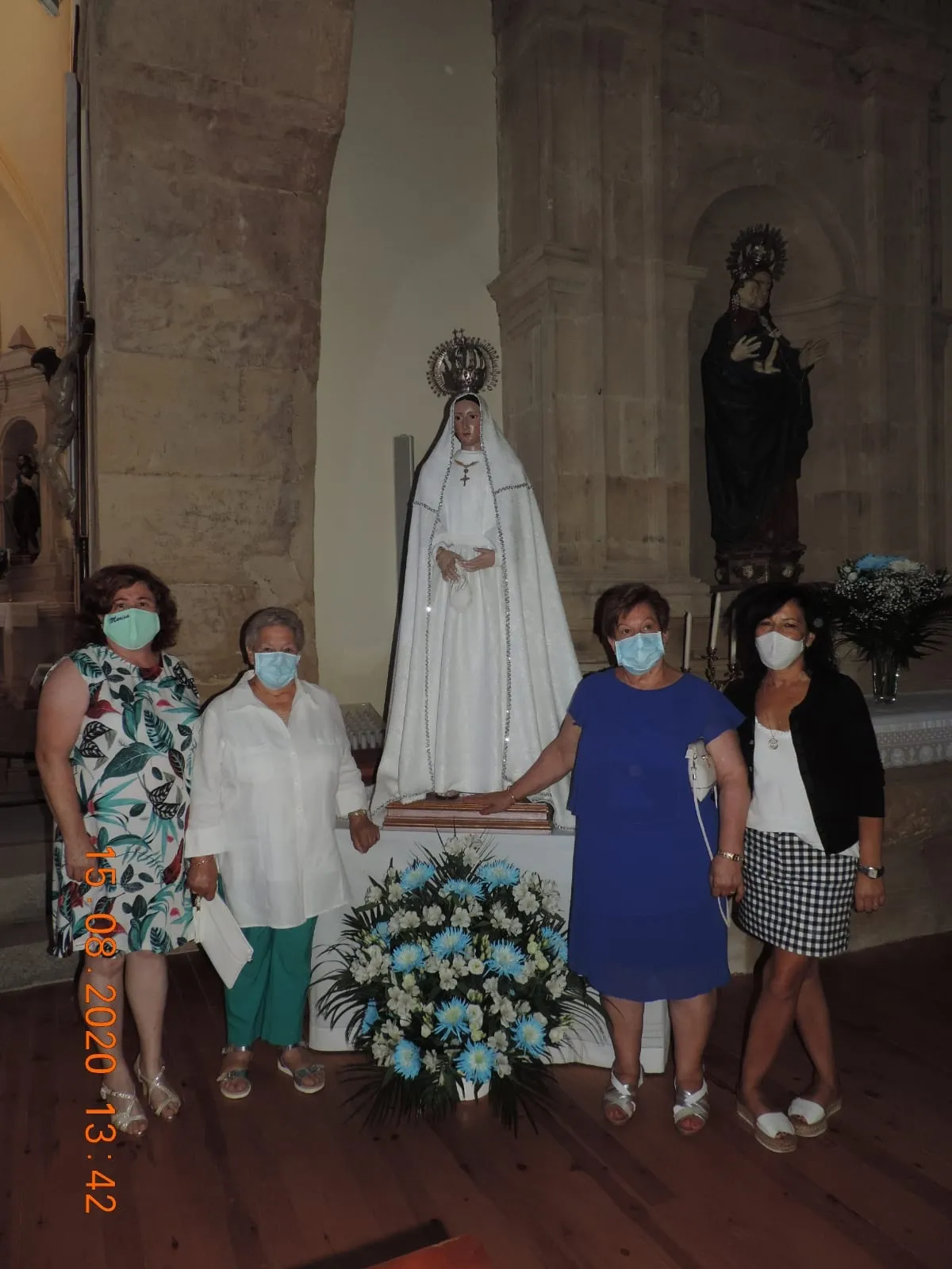 Foto 7 - Aldearrubia reza a la Virgen de la Asunci&oacute;n